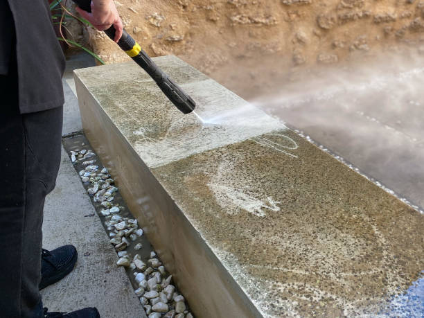 Best Concrete Pressure Washing  in Clarinda, IA